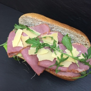 BROODJE PASTRAMI TRADITIONEEL