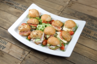Lunch plates